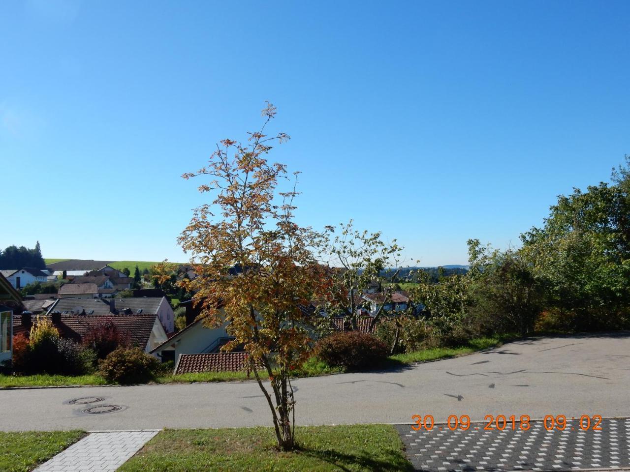 Ferienwohnung Fernblick Neukirchen vorm Wald Extérieur photo